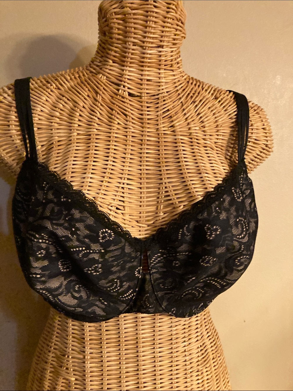 Soma Black Lace Underwire Bra 36G